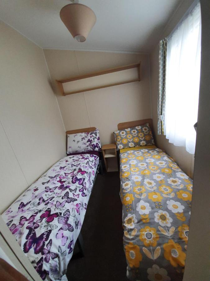 Cozy 3 Bedroom Caravan, Sleeps 8, At Parkdean Newquay Holiday home Newquay (Cornwall)
