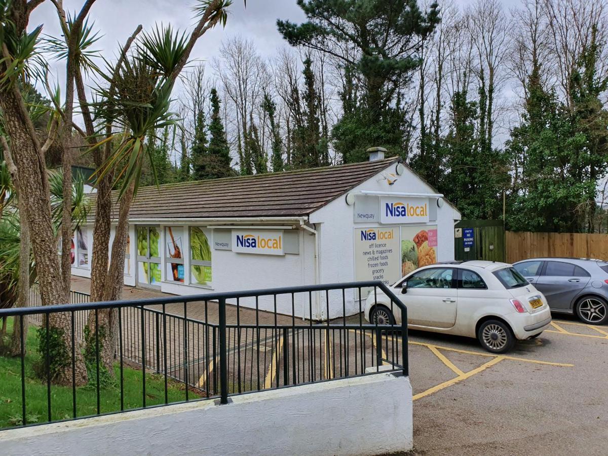 Holiday home Cozy 3 Bedroom Caravan, Sleeps 8, At Parkdean Newquay