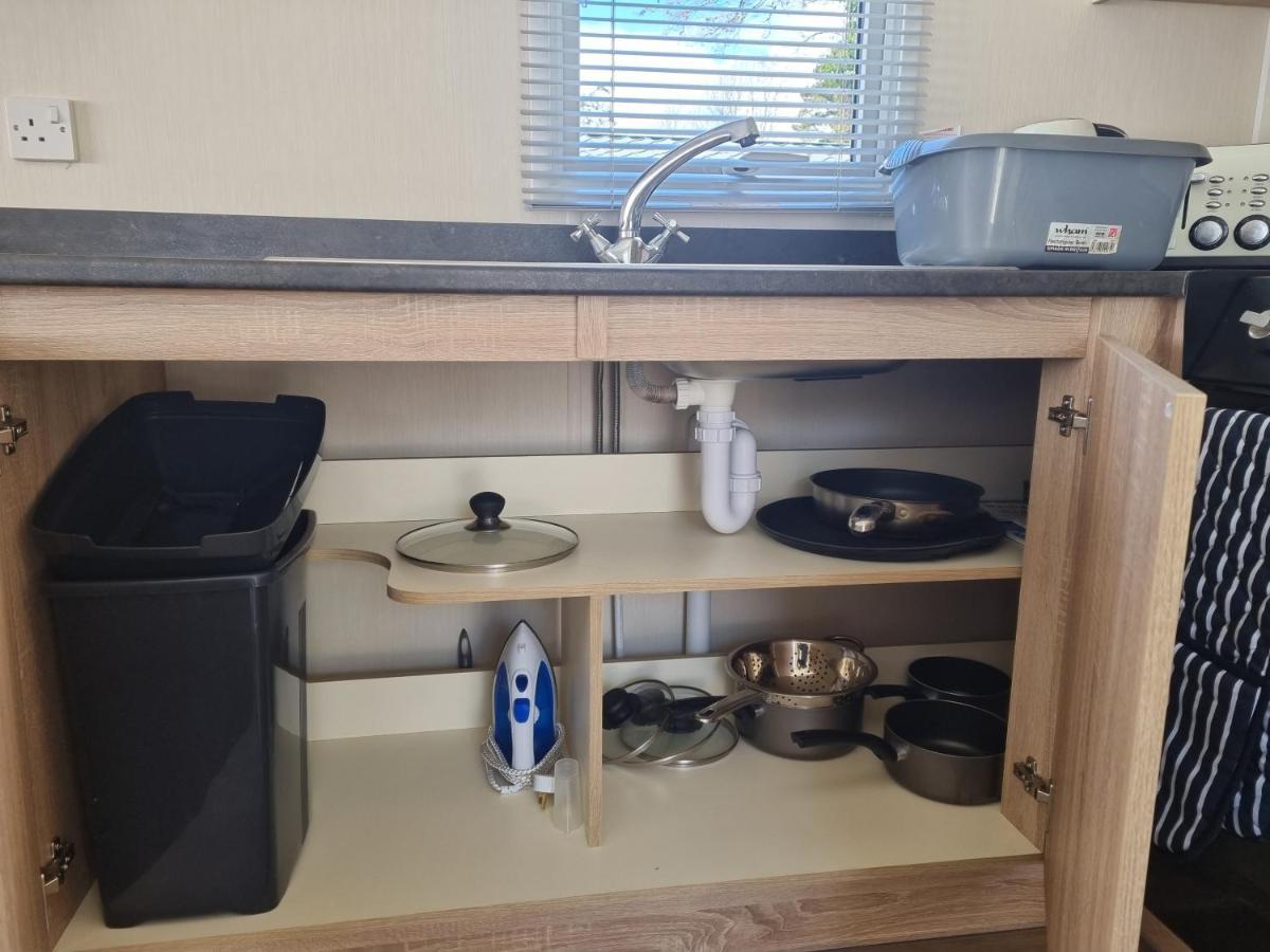Cozy 3 Bedroom Caravan, Sleeps 8, At Parkdean Newquay Holiday home Newquay (Cornwall)