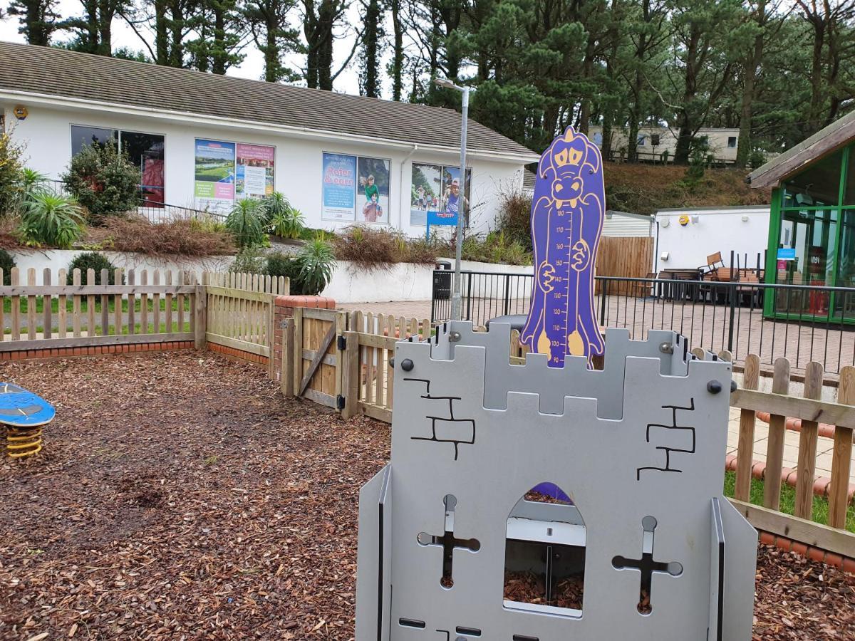 Holiday home Cozy 3 Bedroom Caravan, Sleeps 8, At Parkdean Newquay Newquay (Cornwall)