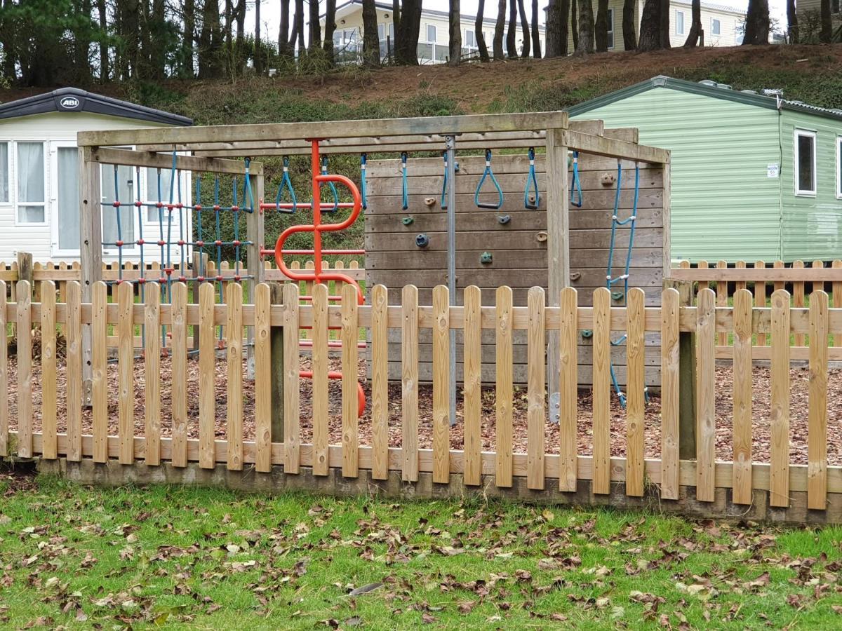 Holiday home Cozy 3 Bedroom Caravan, Sleeps 8, At Parkdean Newquay *